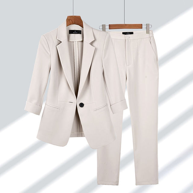 ALINA – BLAZER & TROUSERS