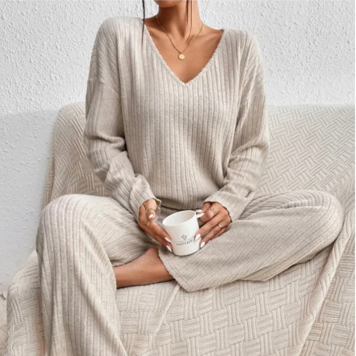 LINA™ KNITWEAR TWO-PIECE SET